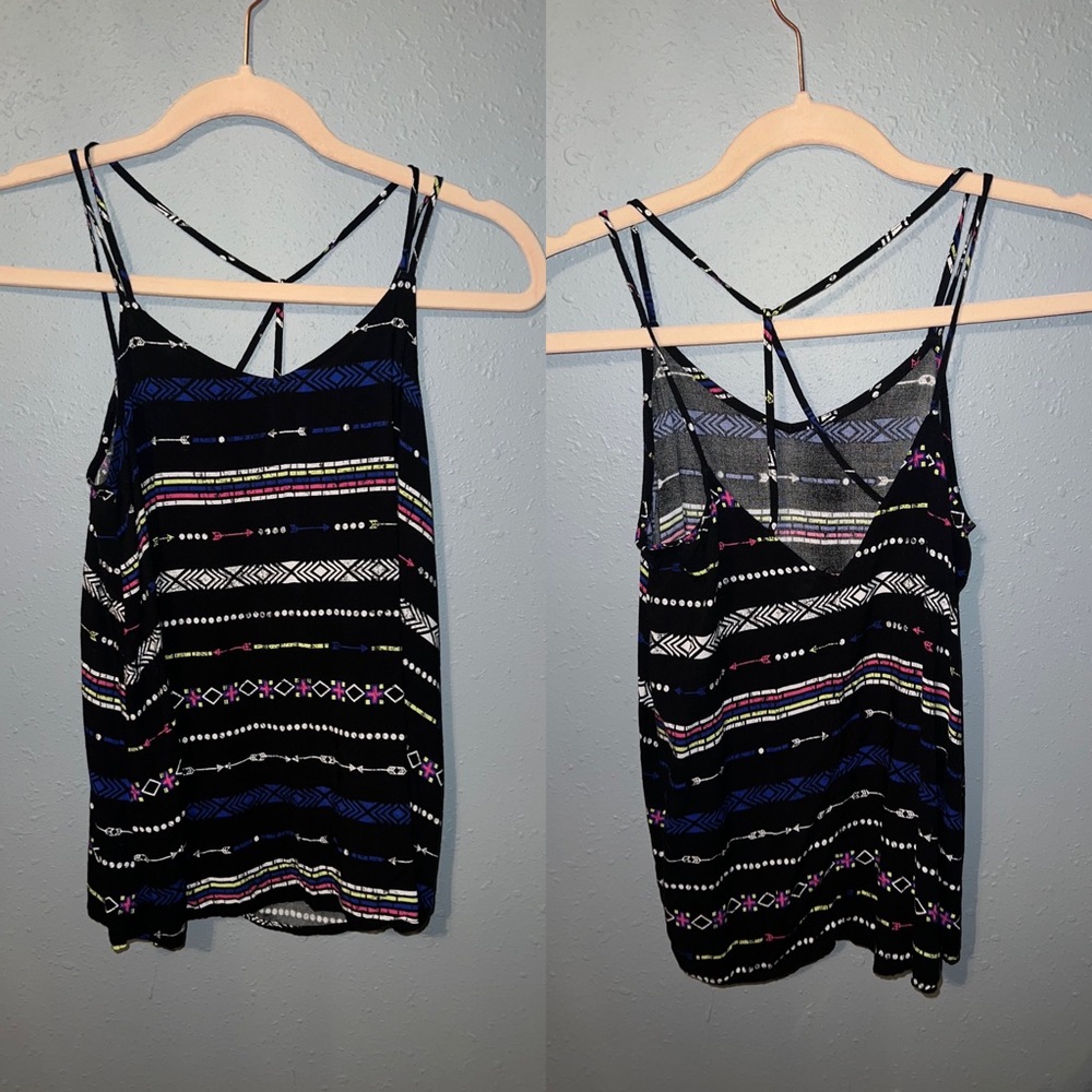 NO BOUNDARIES Black Strappy Tank